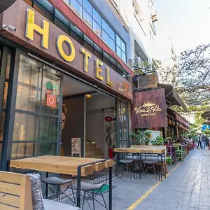 Ξενοδοχείο Viva La Butik Σμύρνη